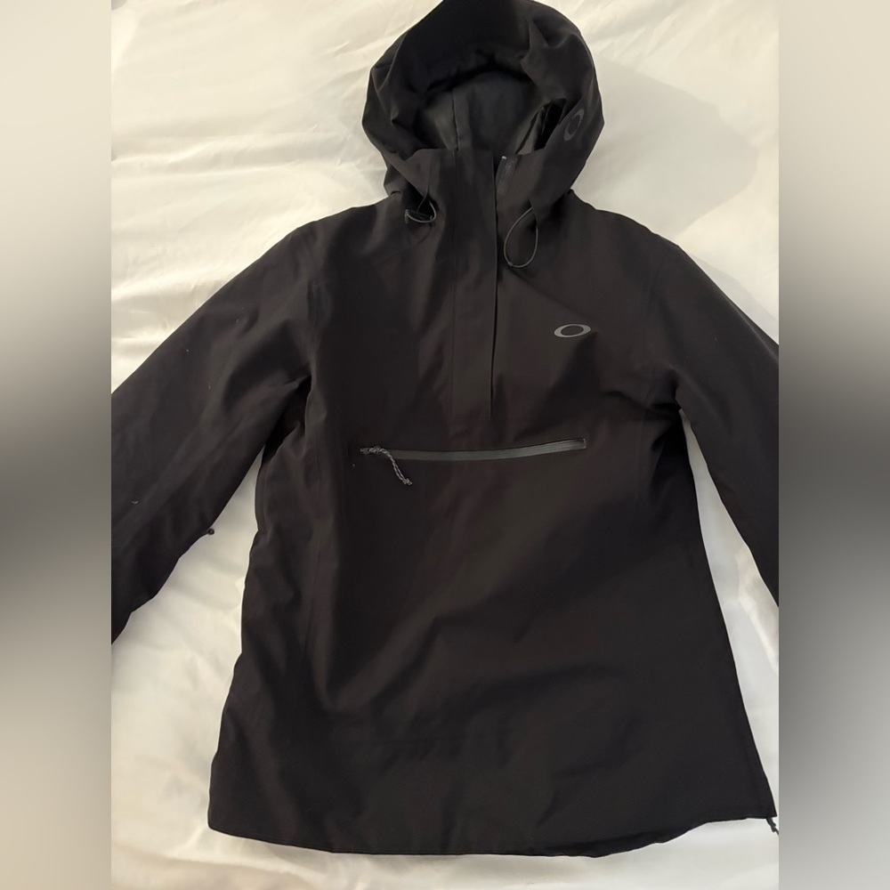 Oakley Women’s Anorak jacket